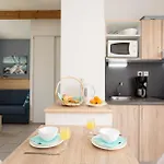 Odalys Le Village Des Amareyeurs 4*